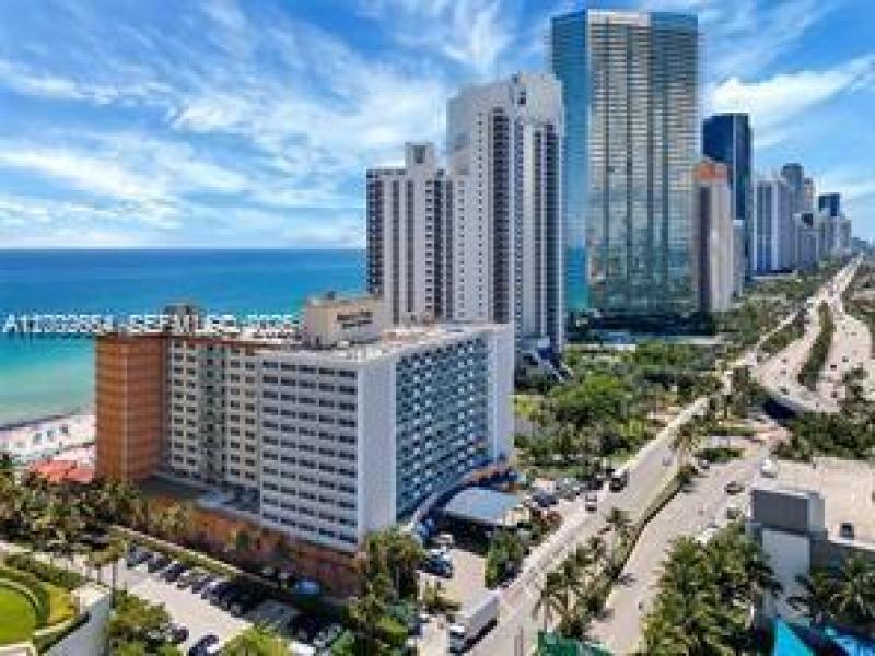 Comprar apartamento no Aventura Beach Club 934