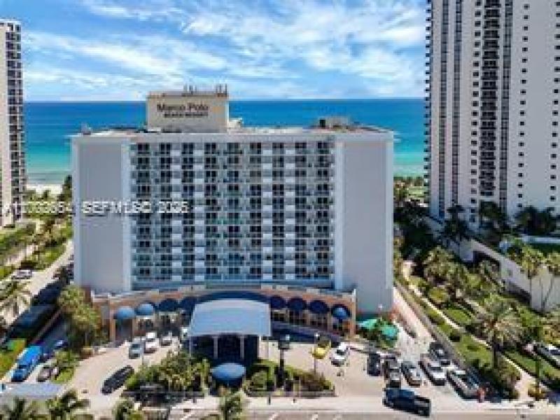 Comprar apartamento no Aventura Beach Club 934