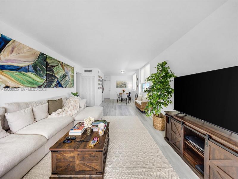 Property photo # 4