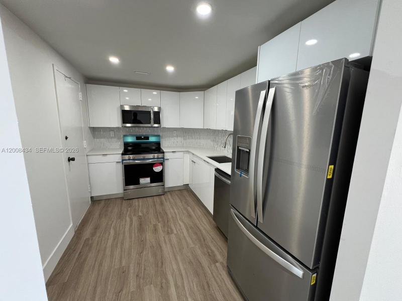 Property photo # 9