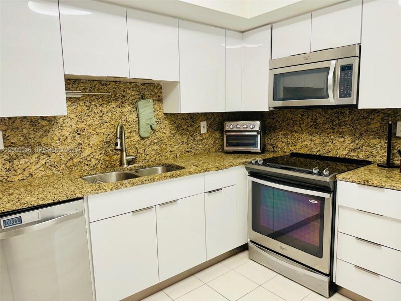 Property photo # 6