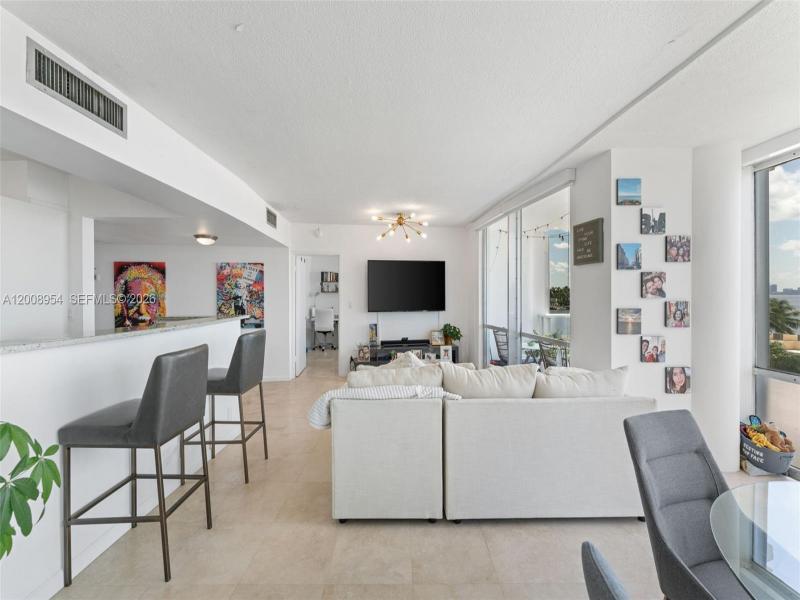 Comprar apartamento en King Cole 421