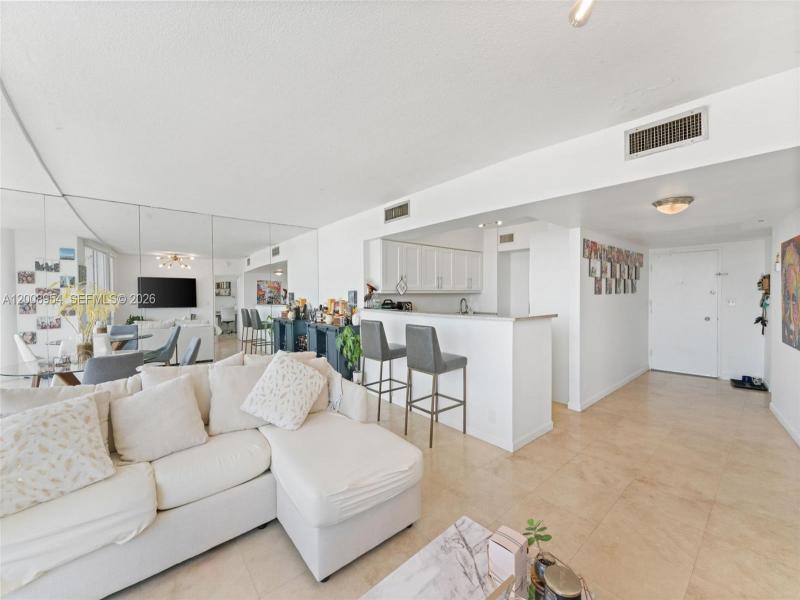 Comprar apartamento en King Cole 421