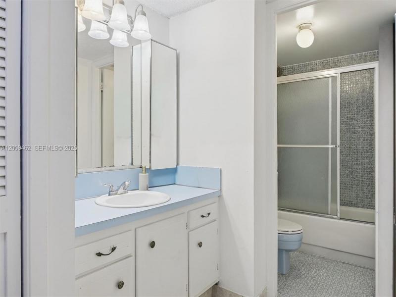 Comprar apartamento en Del Prado South Tower 802