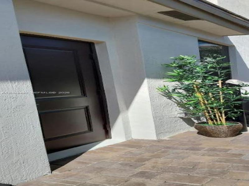 Property photo # 0