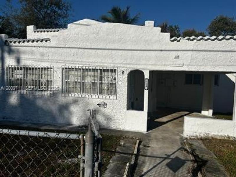 Property photo # 0