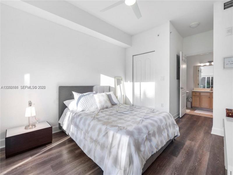 Property photo # 4