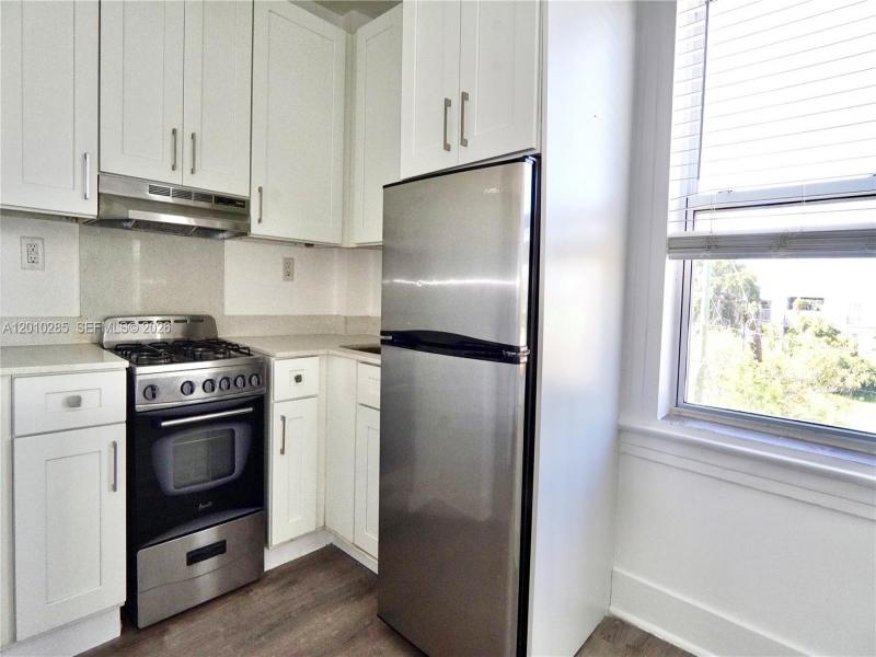 Property photo # 4