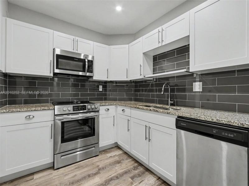 Property photo # 9