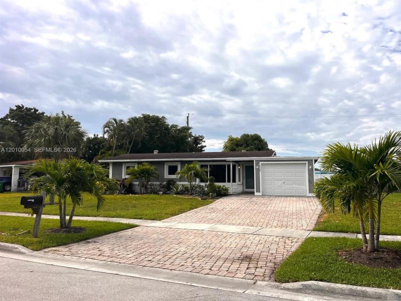 Property photo # 6