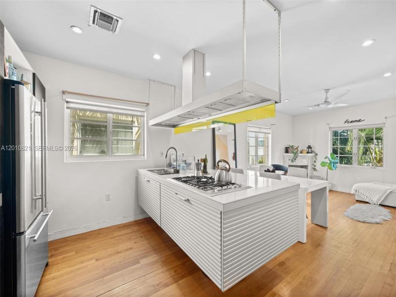 Property photo # 7