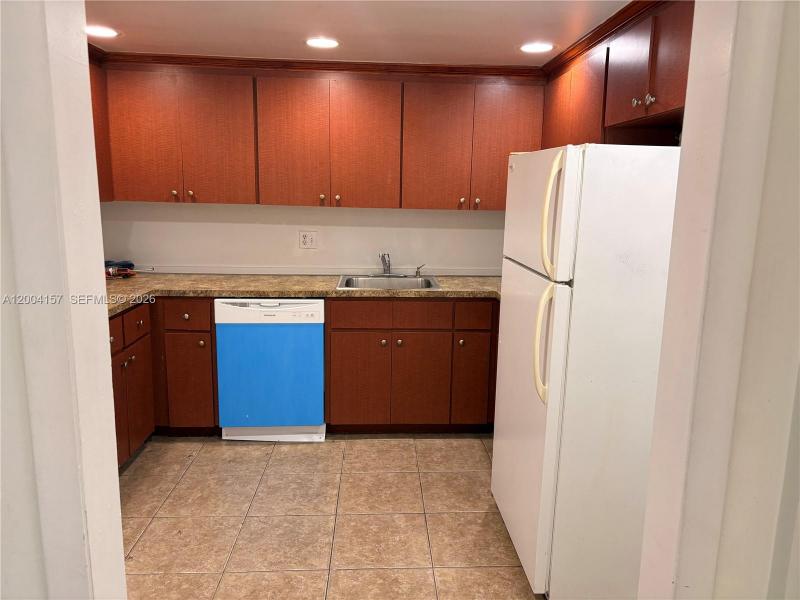 Property photo # 0