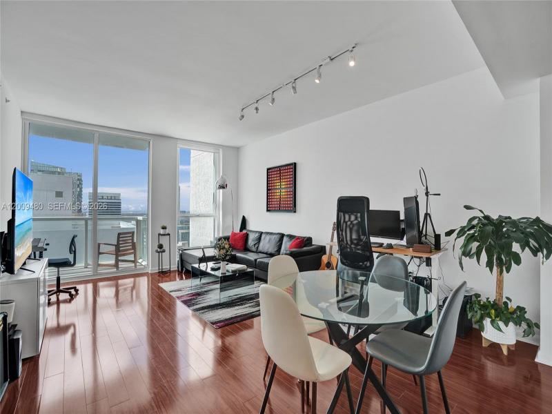 Comprar apartamento en Vizcayne South Tower 3304