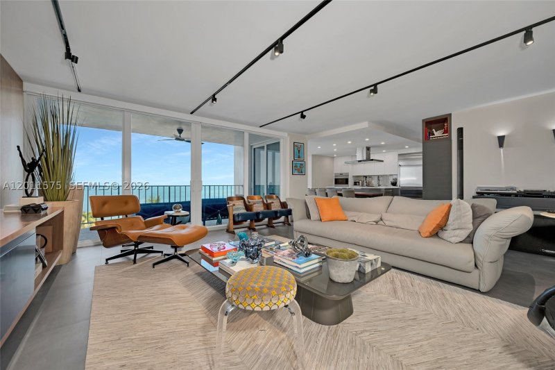 Casa Del Mar Apt #7D