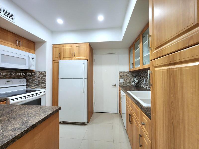 Property photo # 7