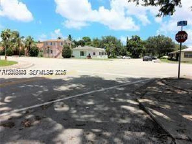 Property photo # 2