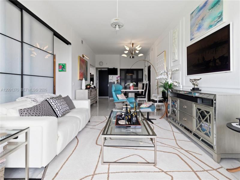 Comprar apartamento no Coronado I PH24
