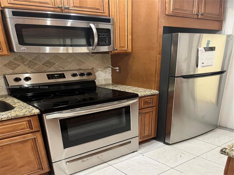 Property photo # 6