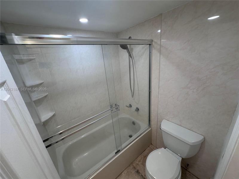 Alquiler de apartamento en Marbella Tower 312