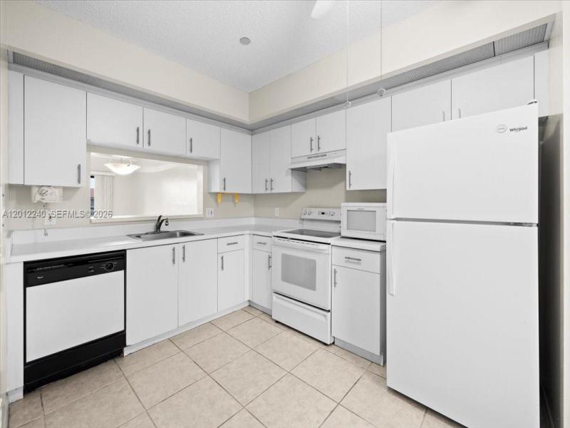 Property photo # 3