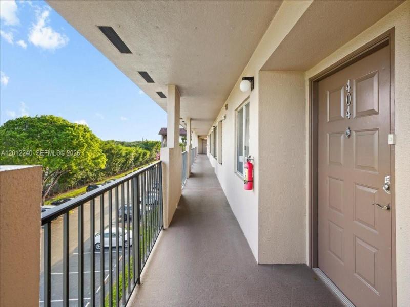 Property photo # 9