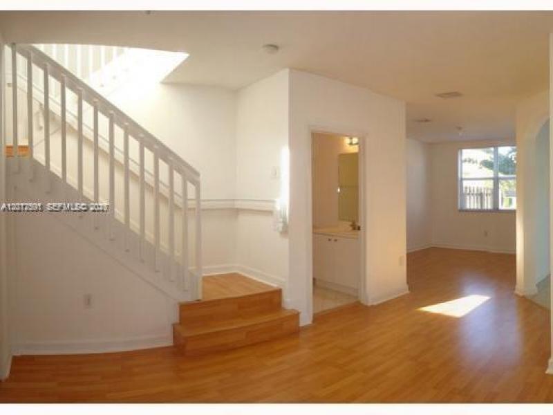 Property photo # 4