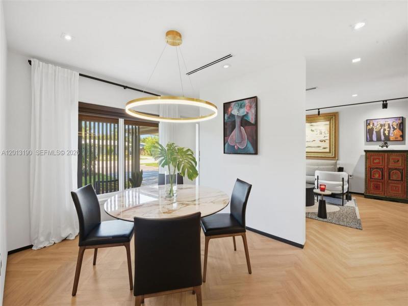 Property photo # 8