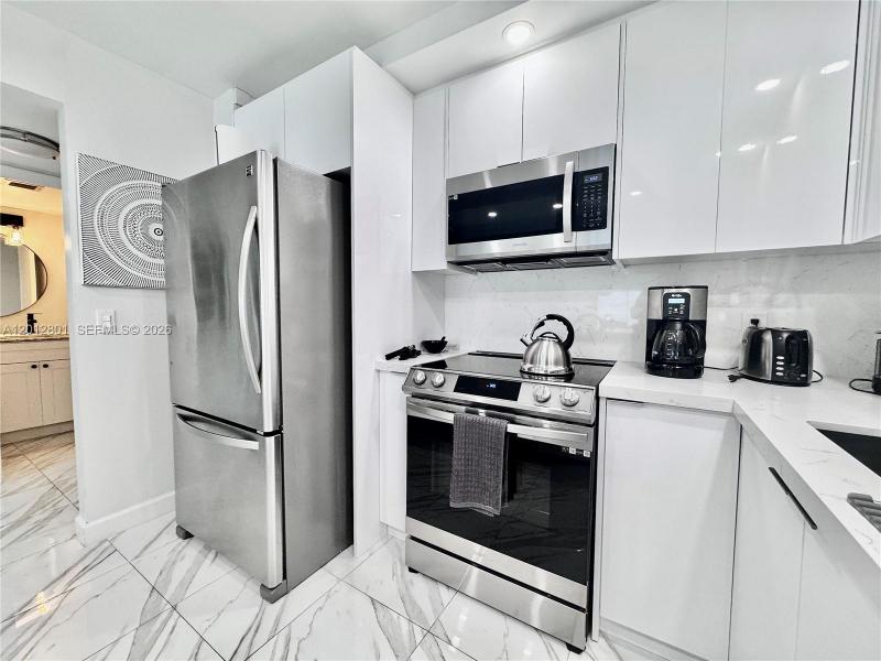 Property photo # 8