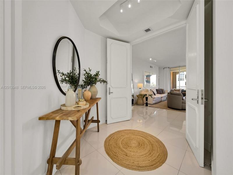 Alquiler de apartamento en Ocean Club Lake Villa Two 406