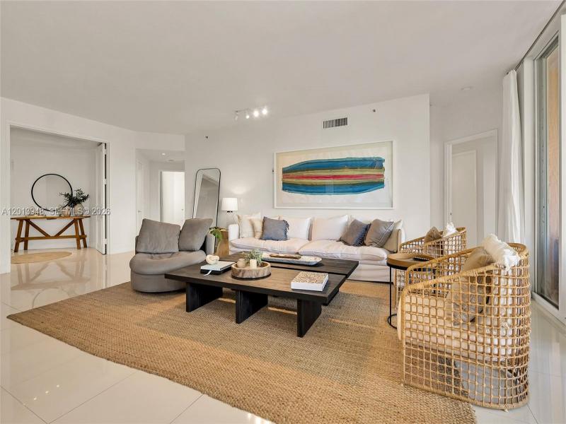 Alquiler de apartamento en Ocean Club Lake Villa Two 406