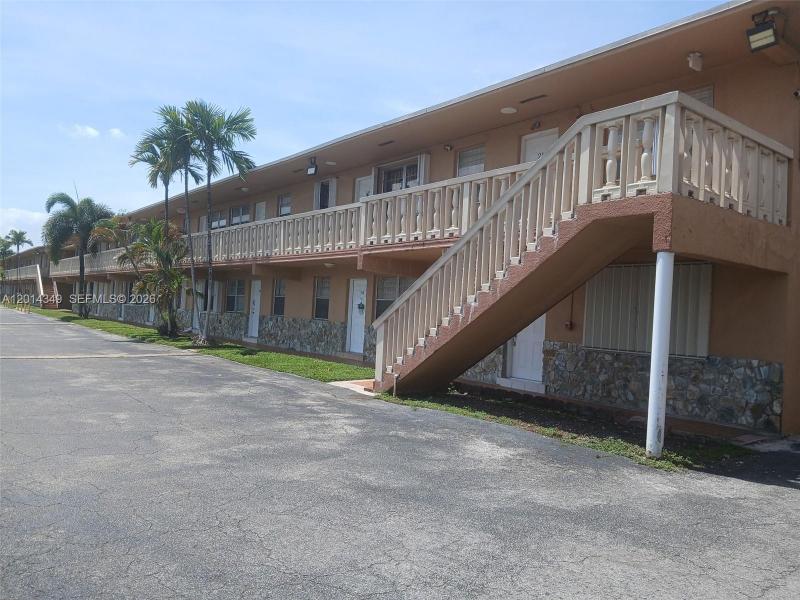 Property photo # 0