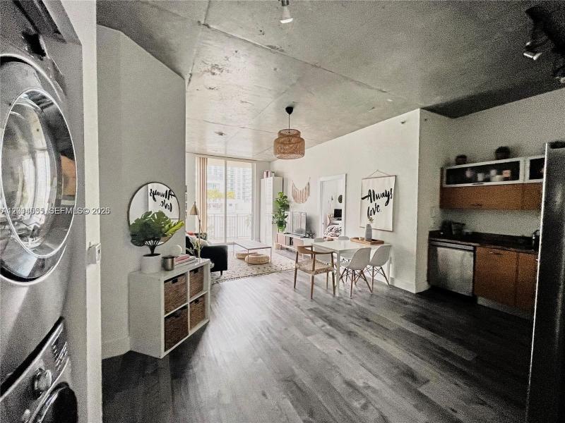 Property photo # 0