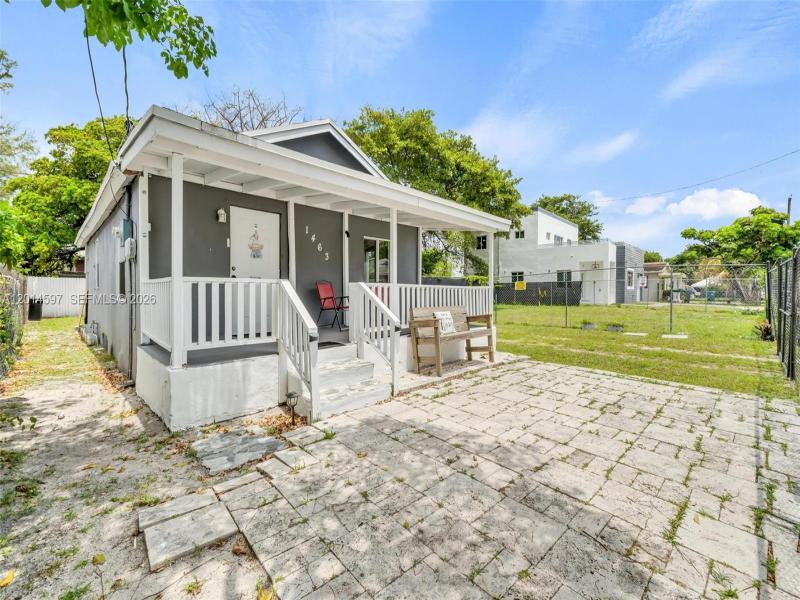 Property photo # 0