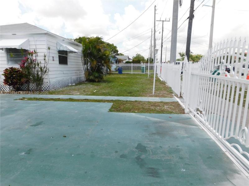 Property photo # 6