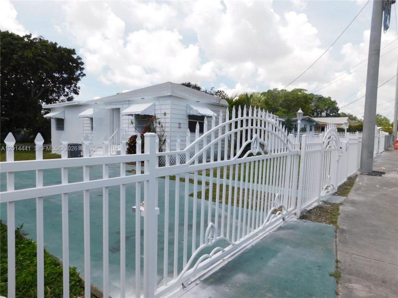 Property photo # 7