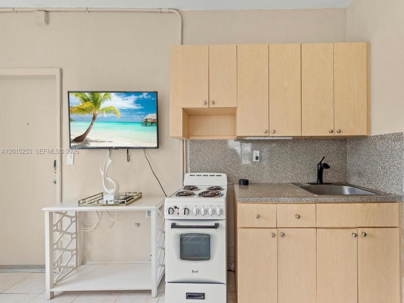 Property photo # 0