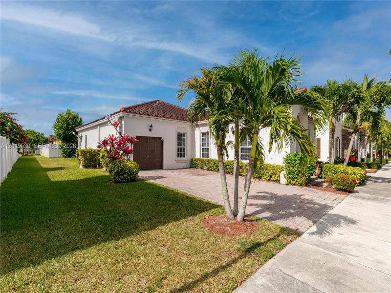 Property photo # 7