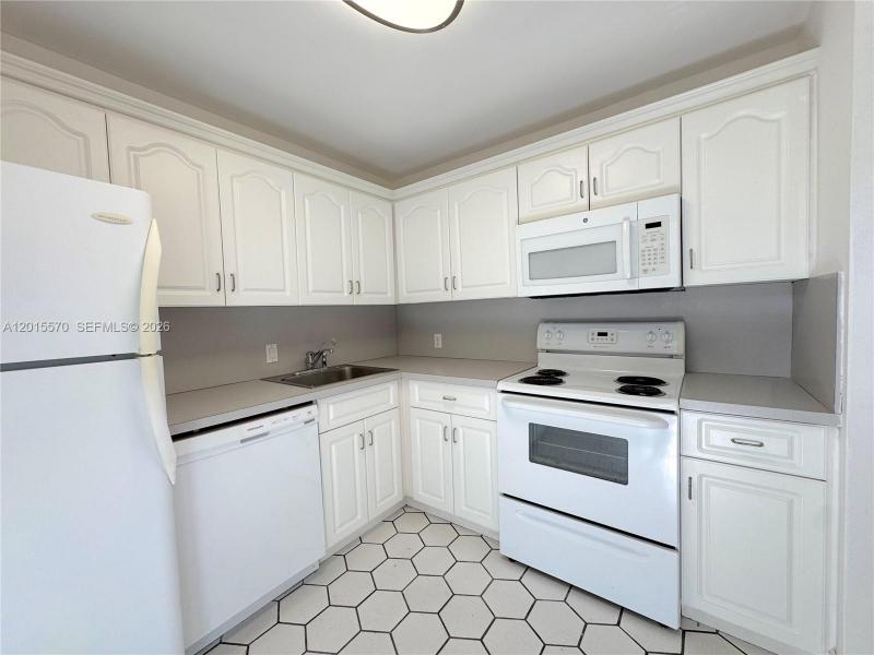 Property photo # 3