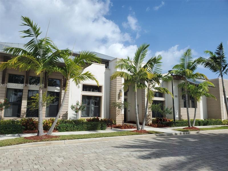 Property photo # 6