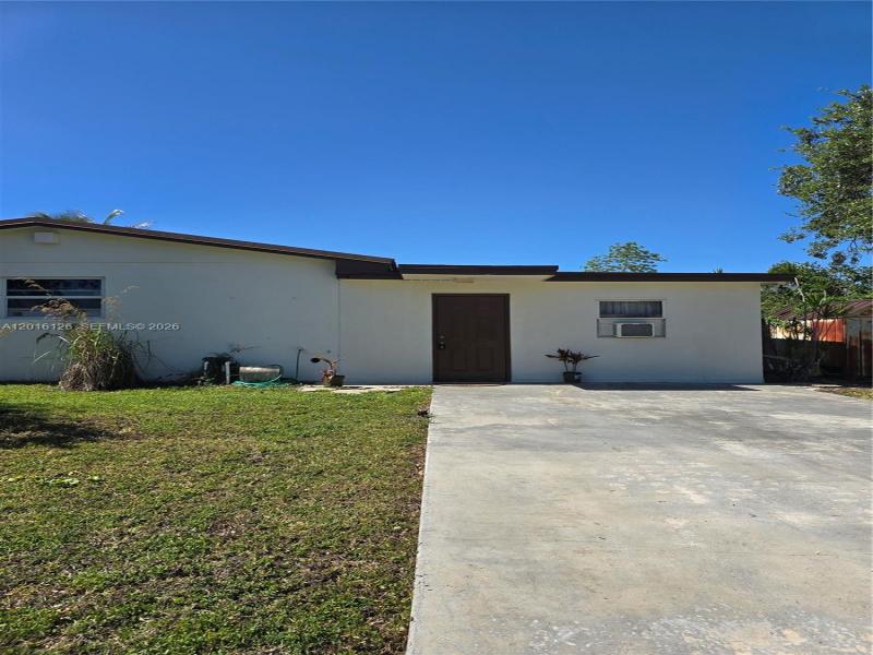 Property photo # 1