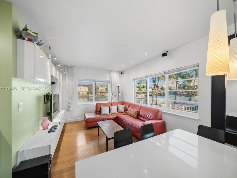 Property photo # 2