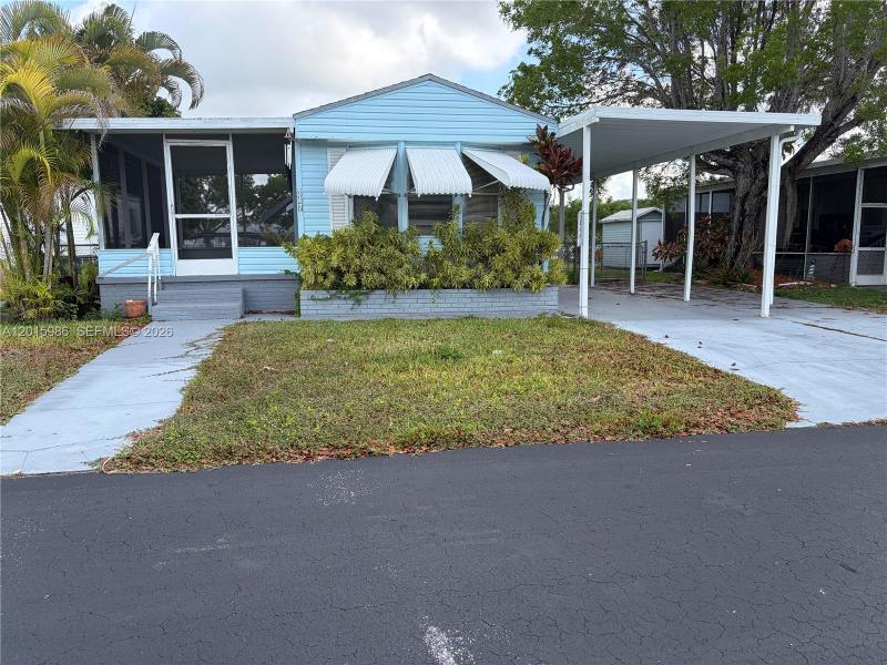 Property photo # 1