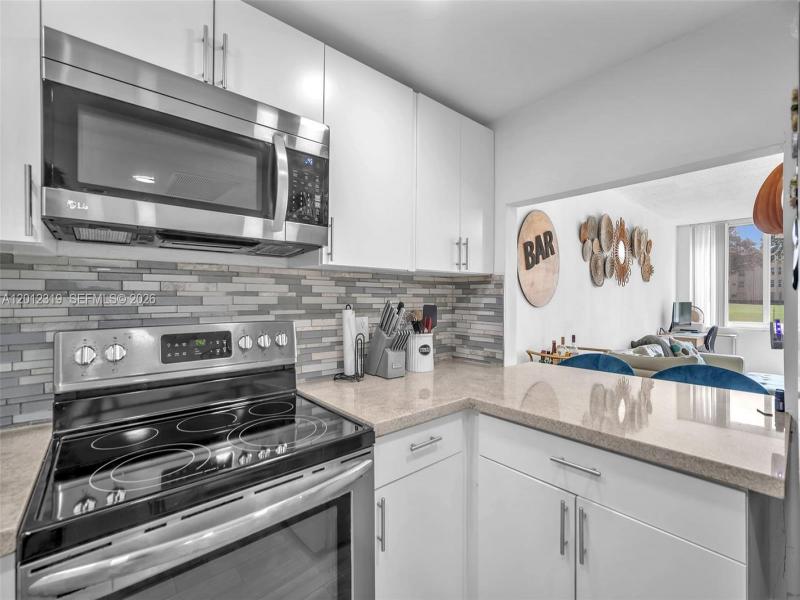 Property photo # 9