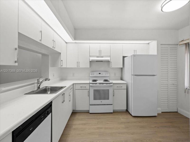 Property photo # 2