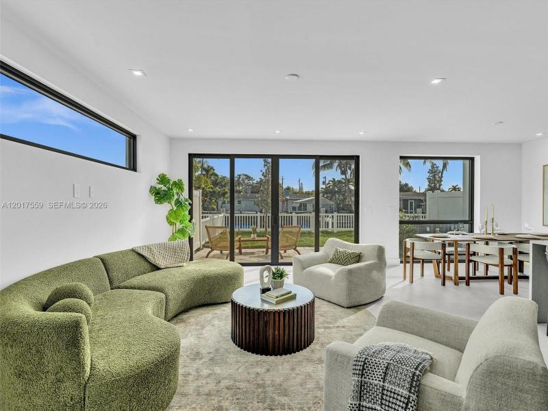 Property photo # 4