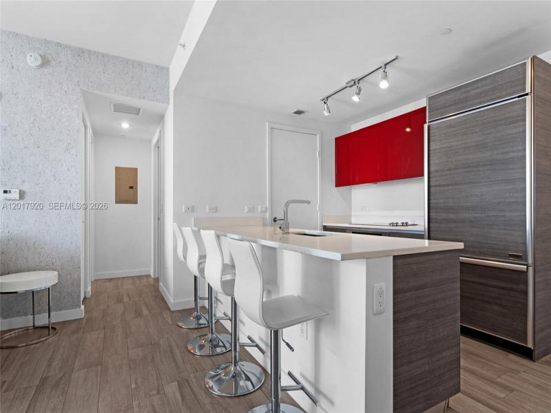 Property photo # 9