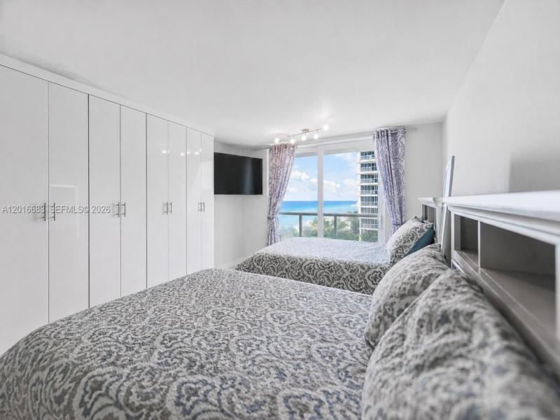 Condo for sale at Aventura Beach Club 609