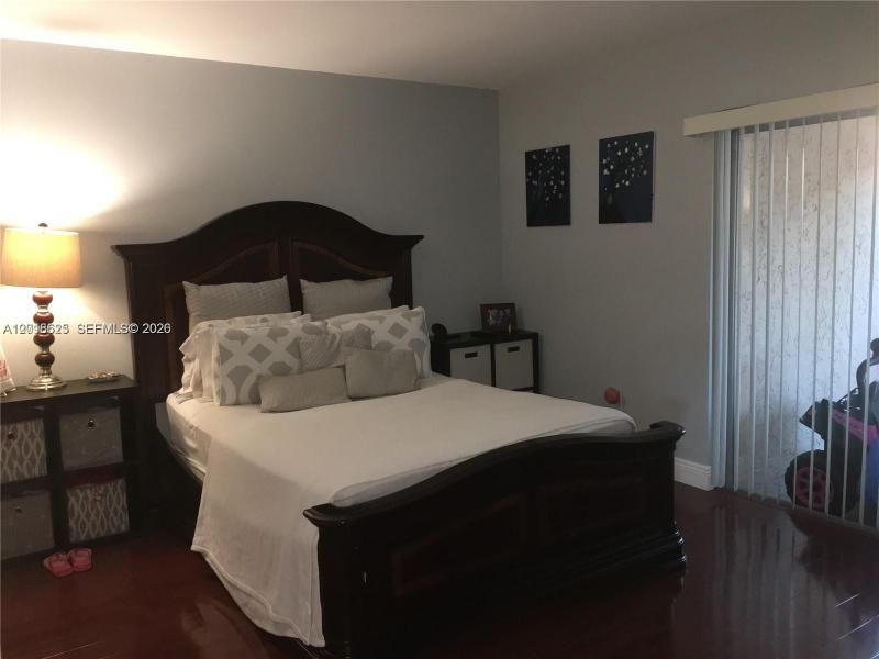 Property photo # 8