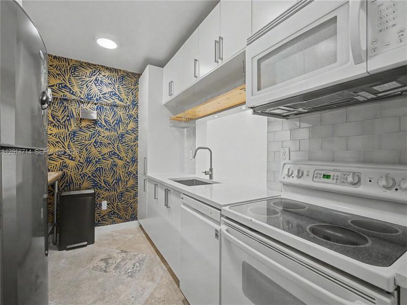 Property photo # 9