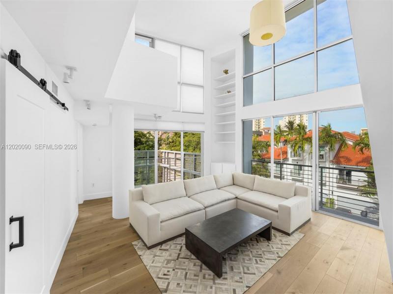 Ilona Lofts Apt #10